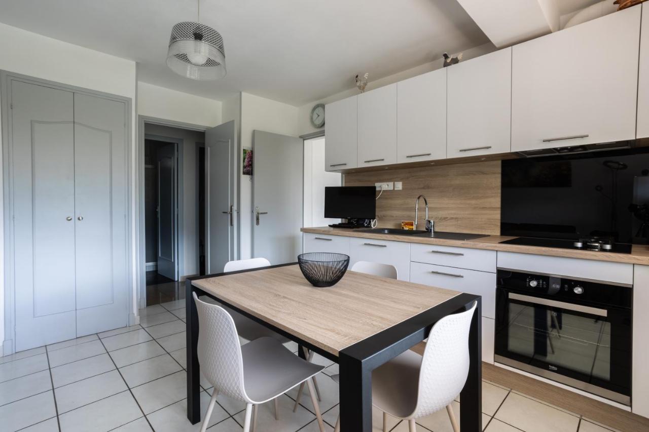 Vue Sur Les Montagnes Apartment Embrun Exterior foto