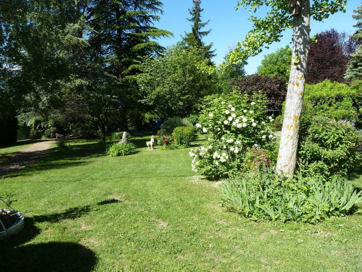 Vue Sur Les Montagnes Apartment Embrun Exterior foto